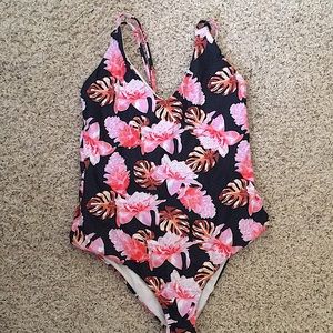 👙 Vanilla Beach Designer Swimwear